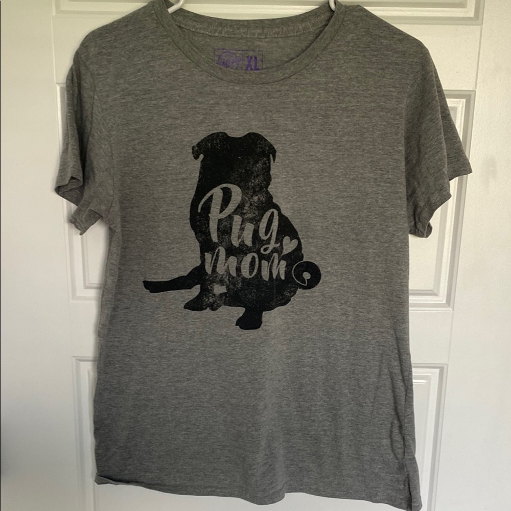 Crazy Dog T-Shirts Gray Pug Mom Tee